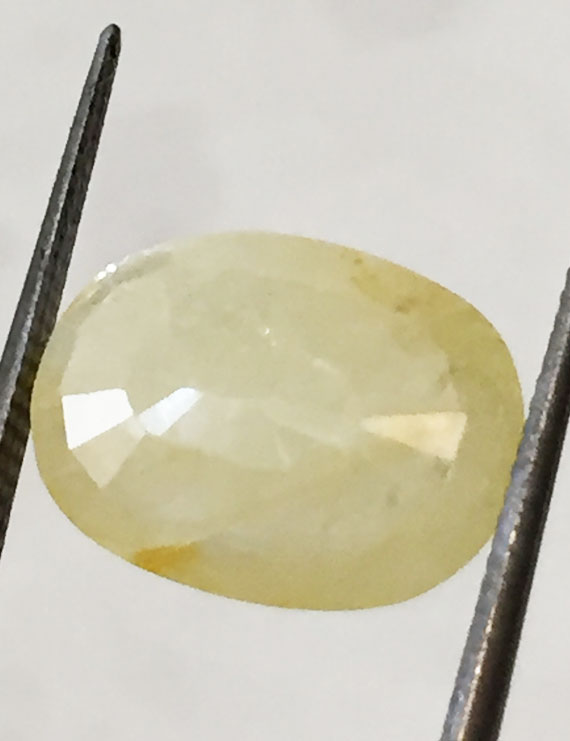 6.03 ct/6.60 ratti Natural Certified Ceylon Pukhraj/Yellow Sapphire
